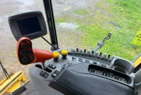Комбайн New Holland CX880 | Auto.bg — изображение 11