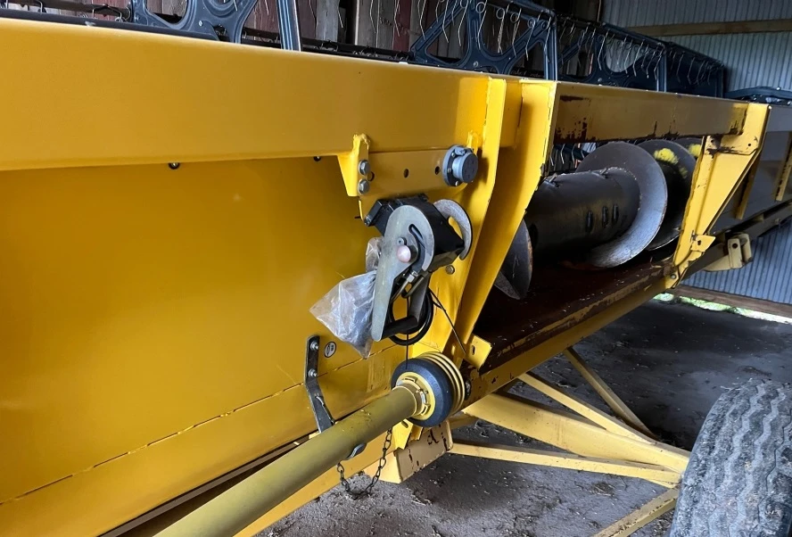 Комбайн New Holland CX880, снимка 16 - Селскостопанска техника - 54918850