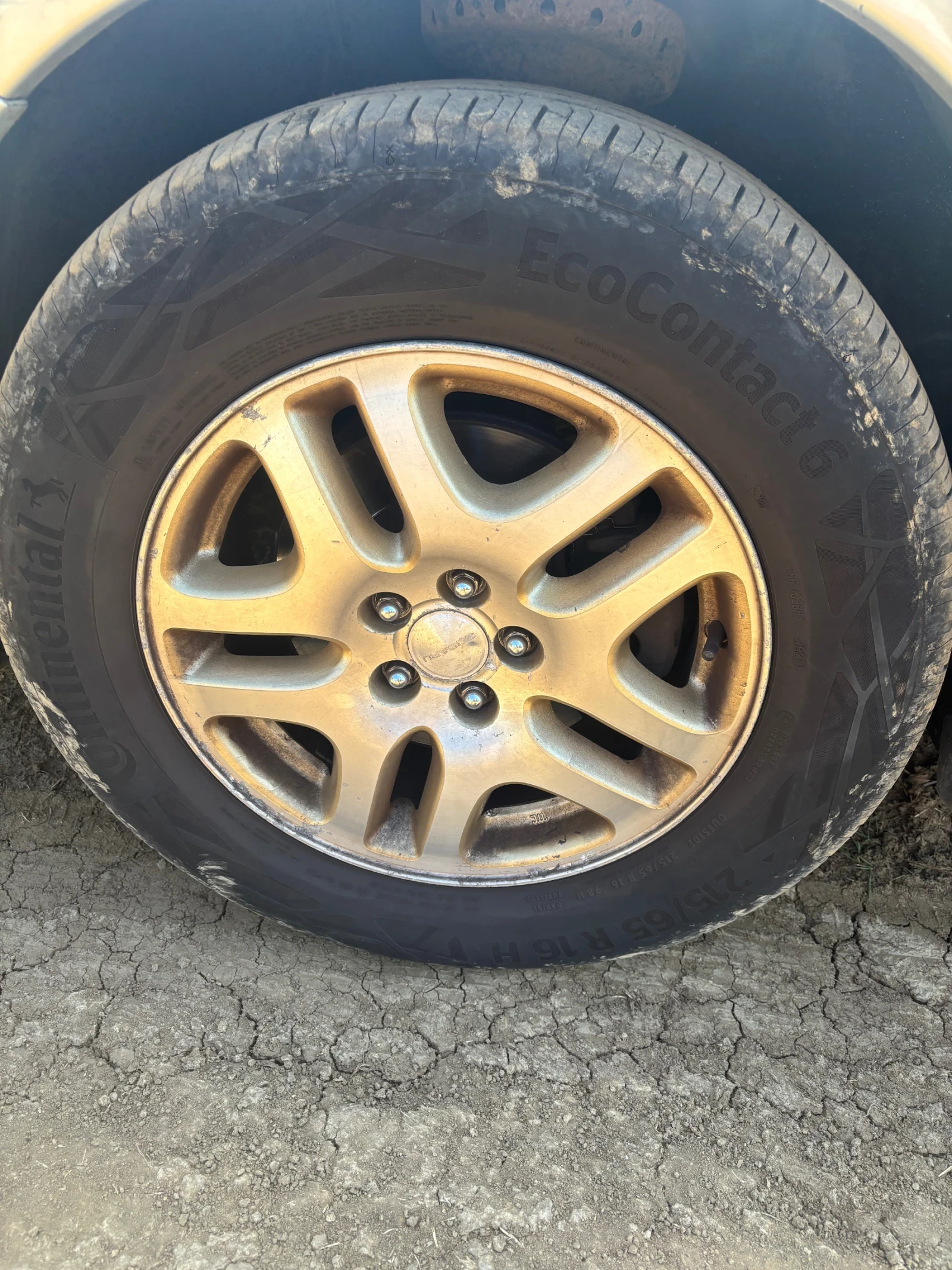    215/65R16  Subaru | Mobile.bg   4