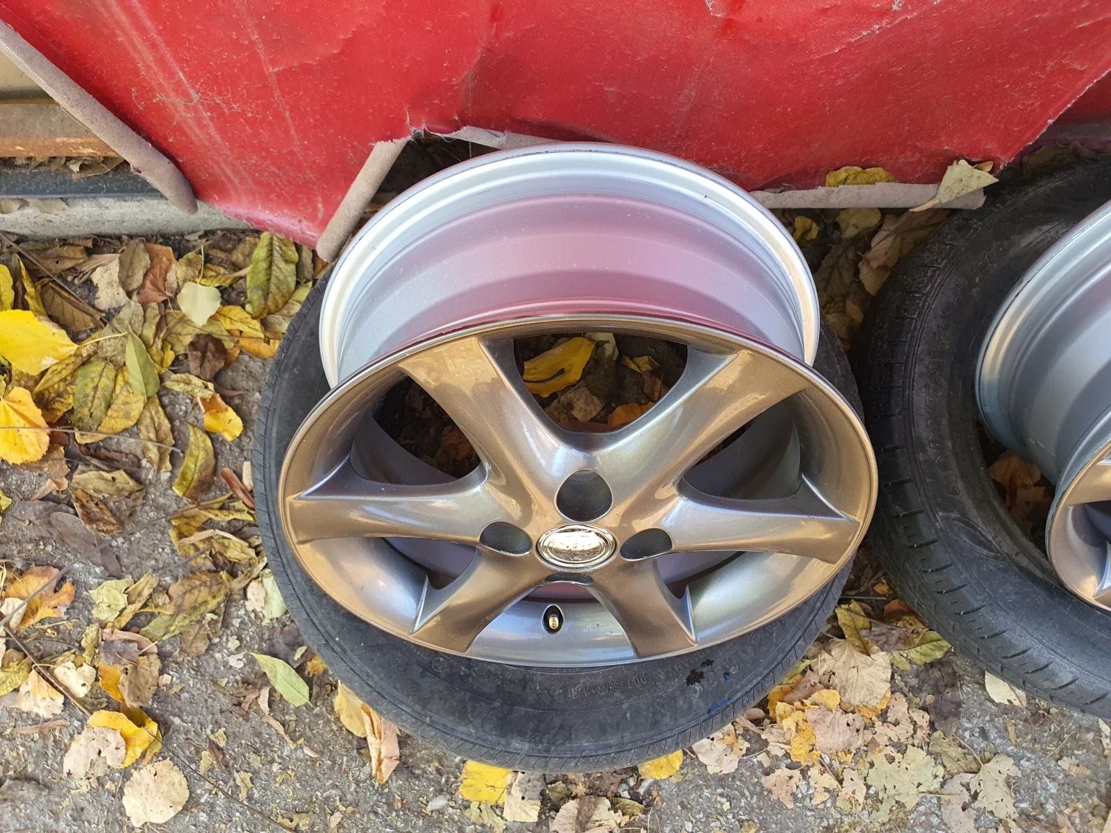   Toyota Corolla | Mobile.bg   5