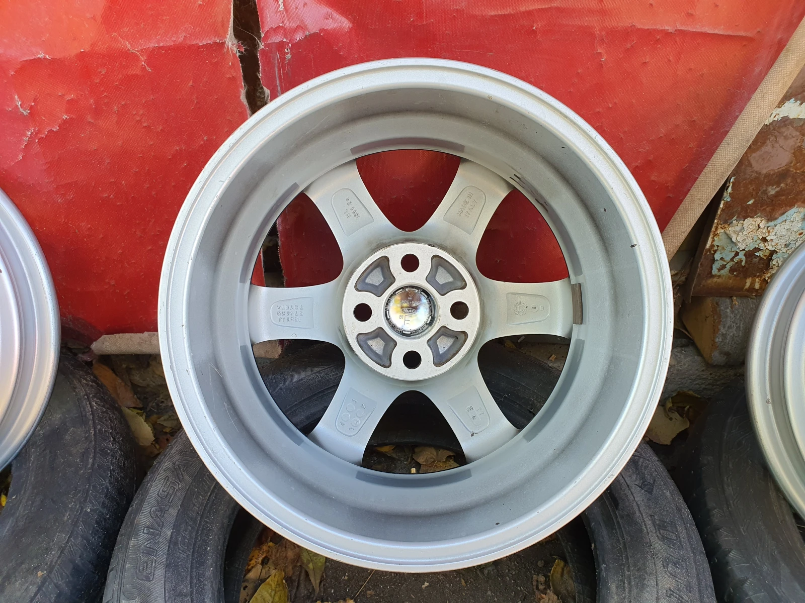   Toyota Corolla | Mobile.bg   9