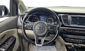 Kia Carnival 7-Seater Limousine Magic Space, снимка 13