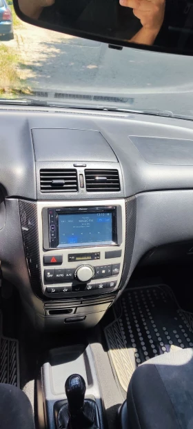 Toyota Avensis verso | Mobile.bg    12