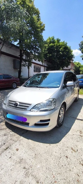     Toyota Avensis verso
