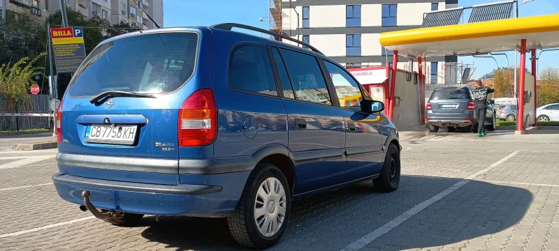 Opel Zafira 2.2 DTI 6+ 1, снимка 3 - Автомобили и джипове - 47691808