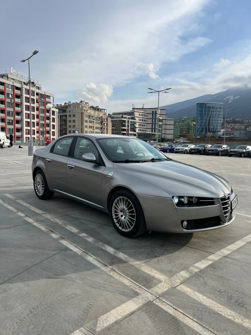 Alfa Romeo 159, снимка 8 - Автомобили и джипове - 48931365