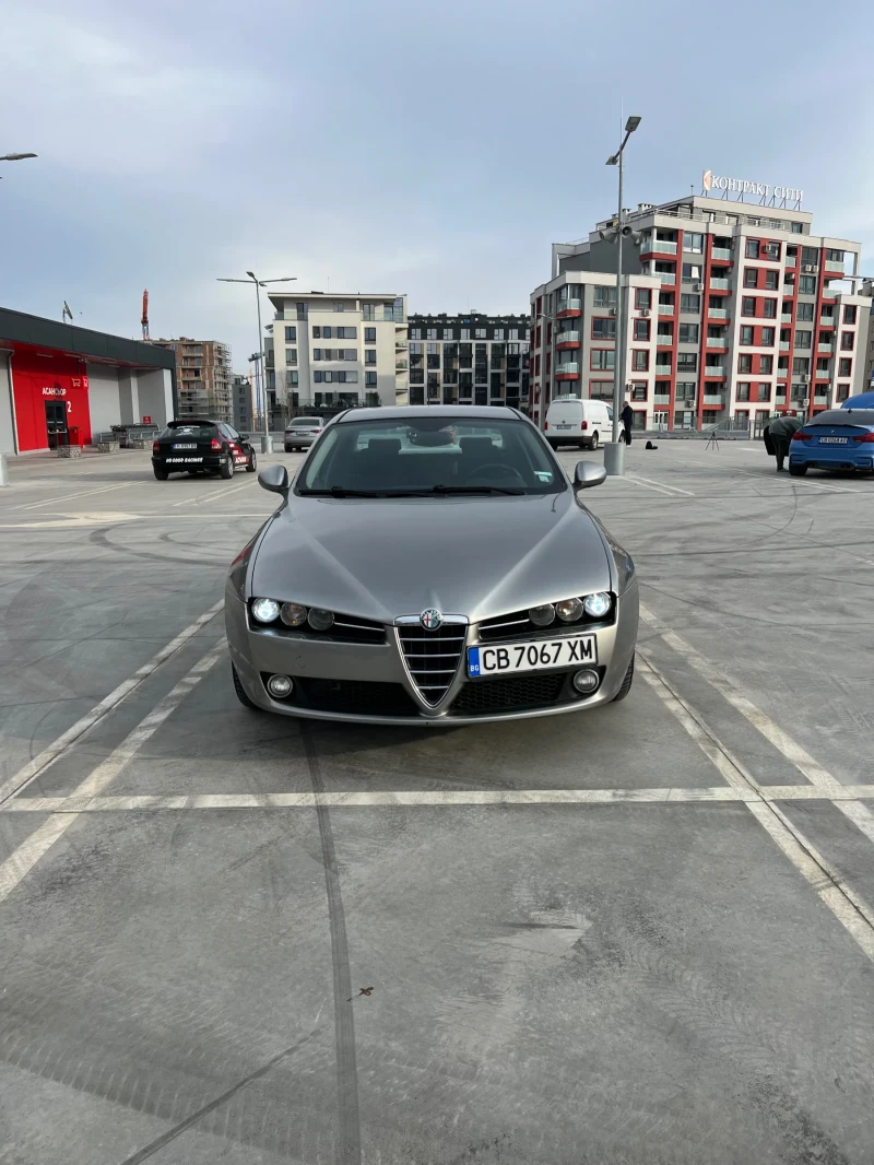 Alfa Romeo 159, снимка 1 - Автомобили и джипове - 48931365