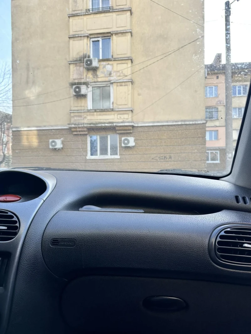 Peugeot 206, снимка 8 - Автомобили и джипове - 48932539