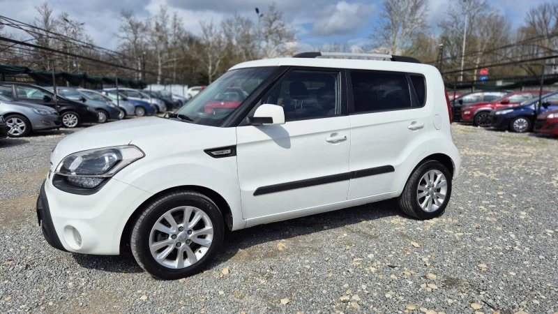 Kia Soul 1.6, снимка 5 - Автомобили и джипове - 49736760