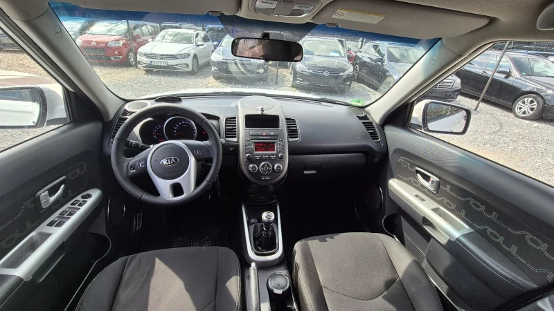 Kia Soul 1.6, снимка 10 - Автомобили и джипове - 49736760