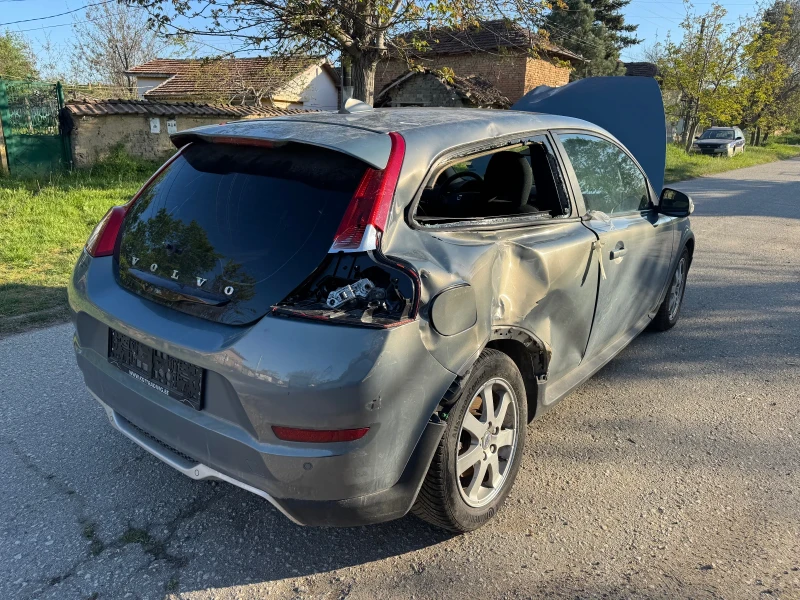 Volvo C30 1.6 116 на части, снимка 6 - Автомобили и джипове - 52558931