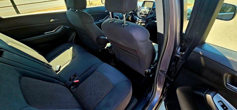 Chevrolet Orlando 2.0d 6+ 1 NAVI, снимка 11 - Автомобили и джипове - 51482101
