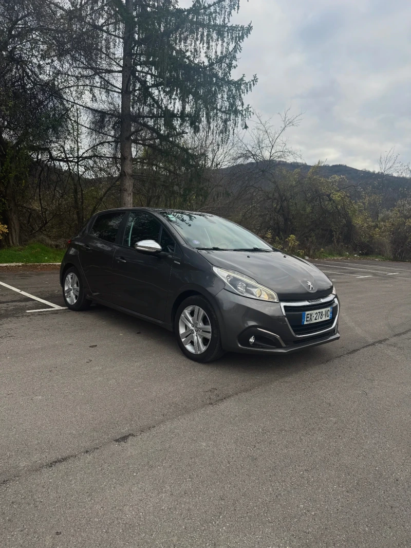 Peugeot 208, снимка 2 - Автомобили и джипове - 52615905
