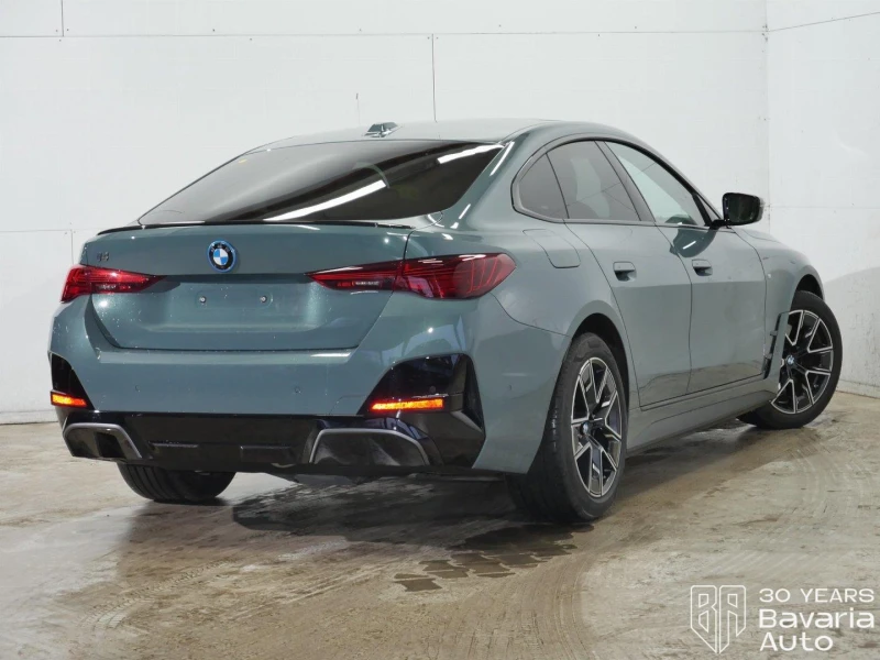 BMW i4 40 xDrive M Sport Paket, снимка 3 - Автомобили и джипове - 52835453