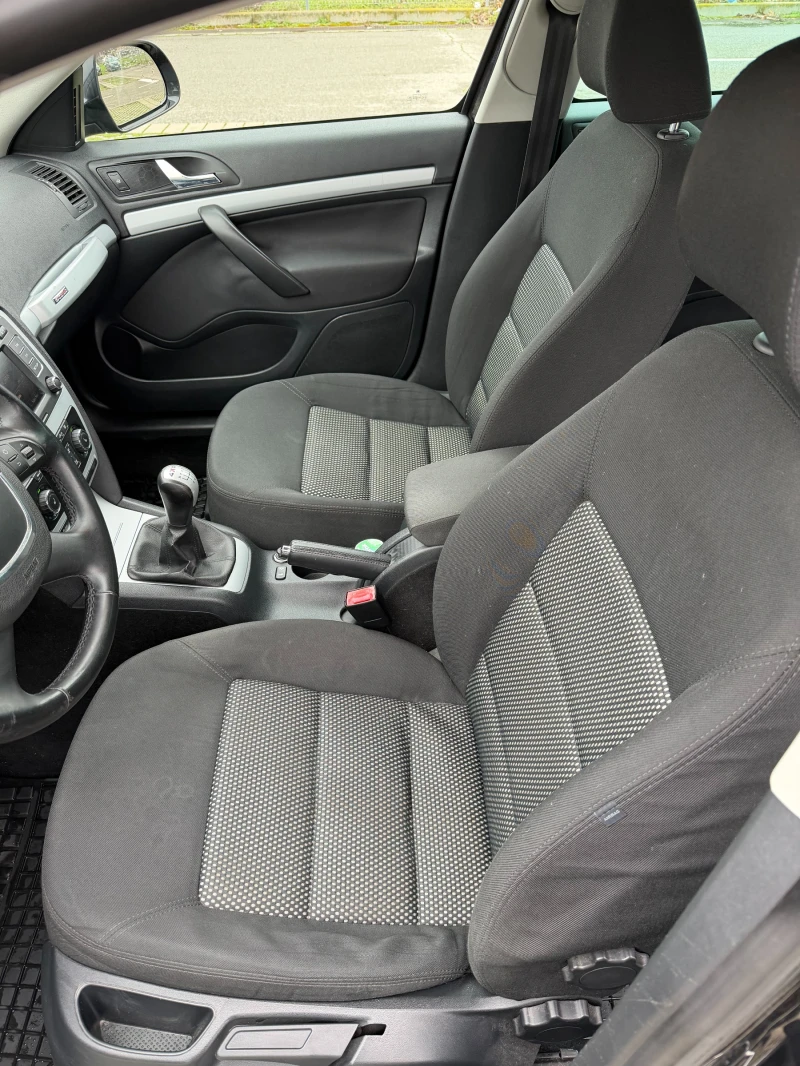 Skoda Octavia SCOUT, снимка 11 - Автомобили и джипове - 53462743