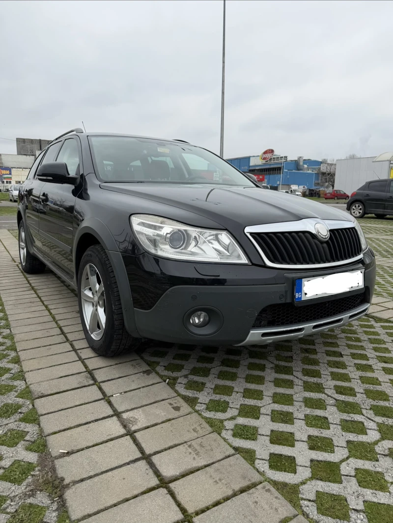Skoda Octavia SCOUT, снимка 2 - Автомобили и джипове - 53462743
