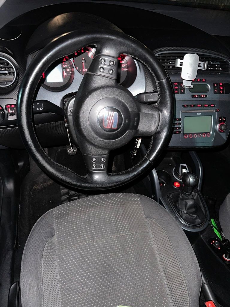 Seat Altea 1.9 TDI, снимка 10 - Автомобили и джипове - 44717305