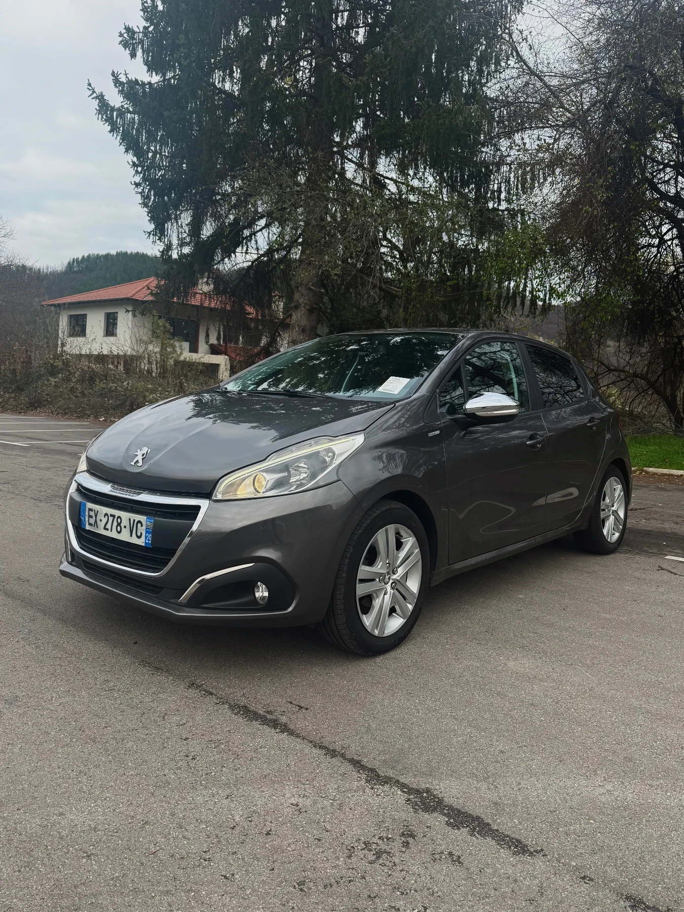 Peugeot 208, снимка 1