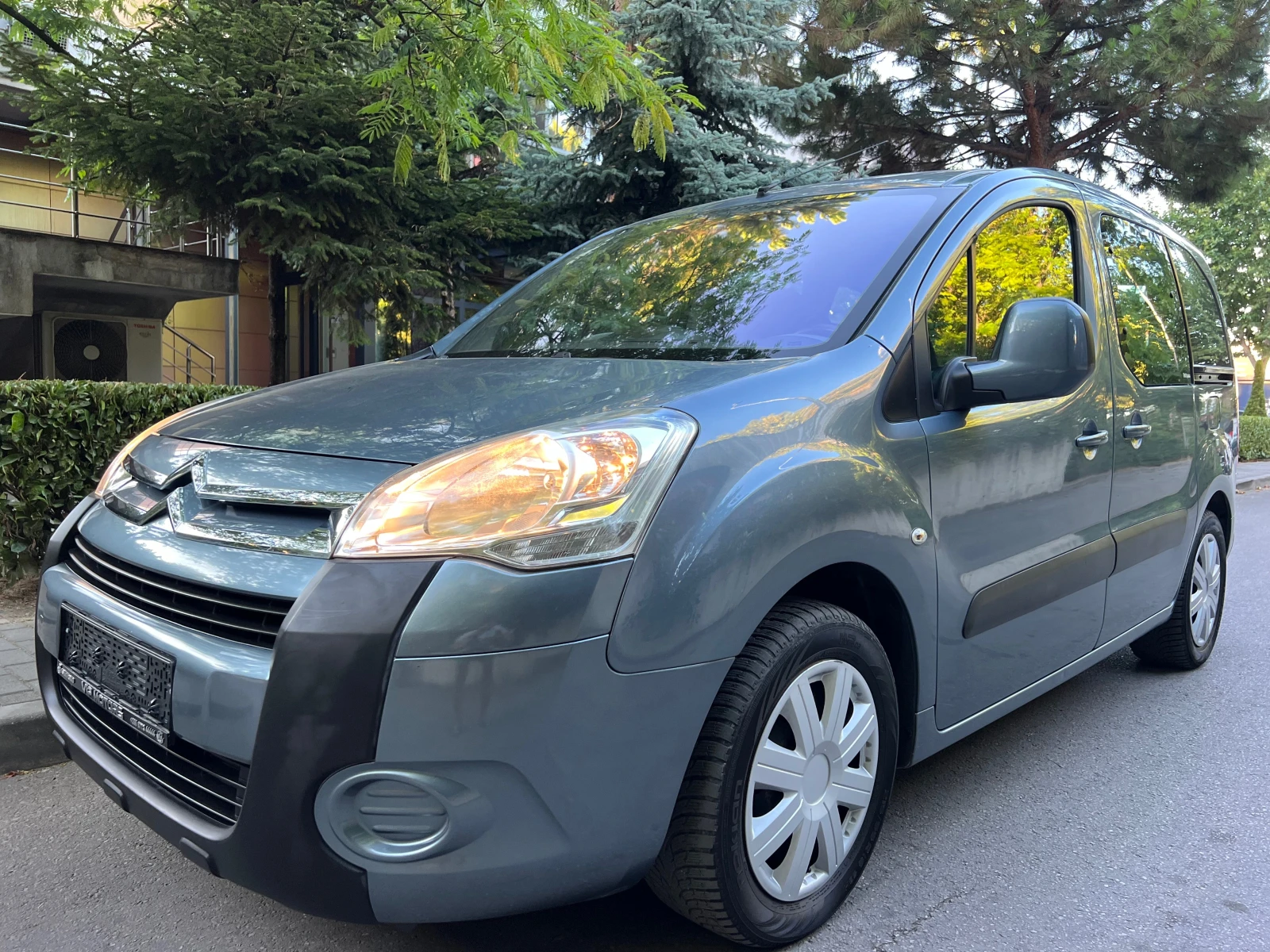 Citroen Berlingo 1.6HDI KLIMATIK/109кс/UNIKAT - [1] 