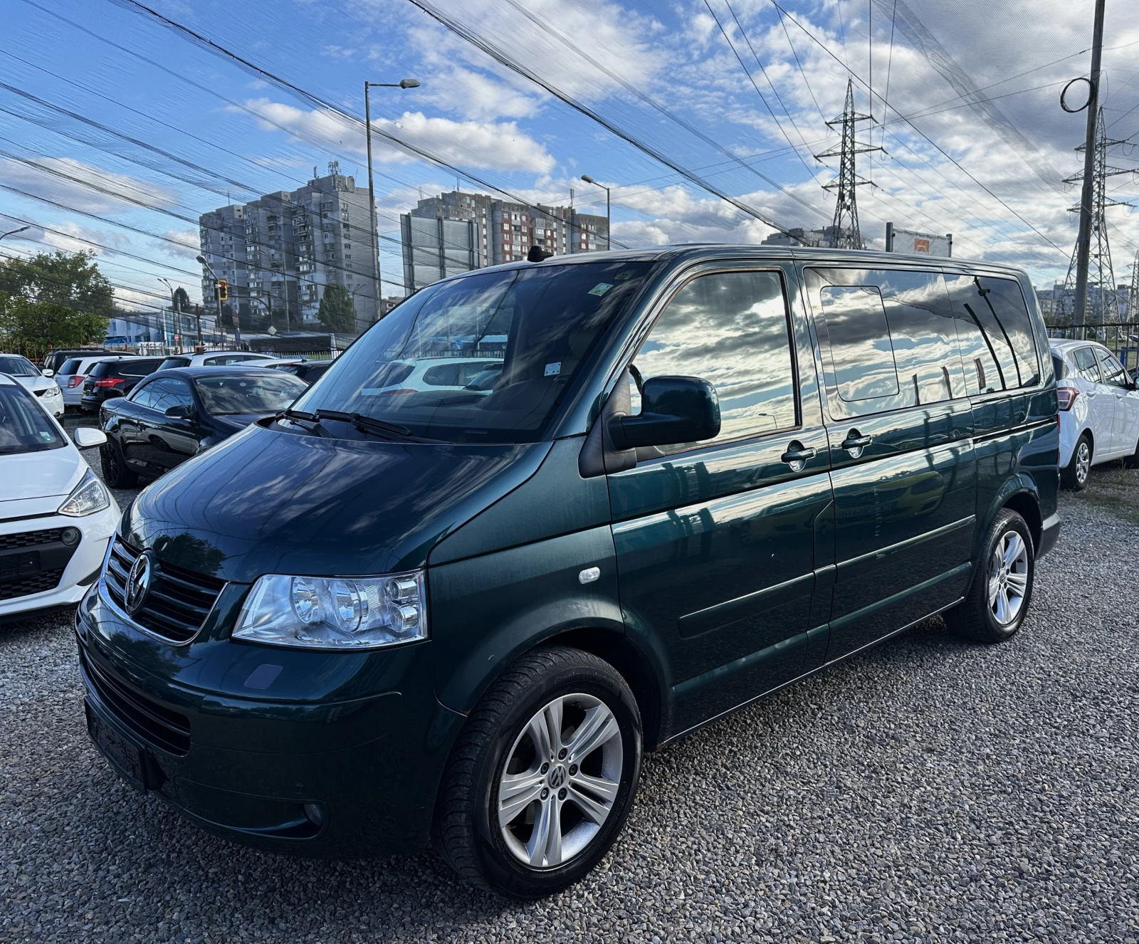 VW Multivan 2.5TDI HIGHLINE - [1] 