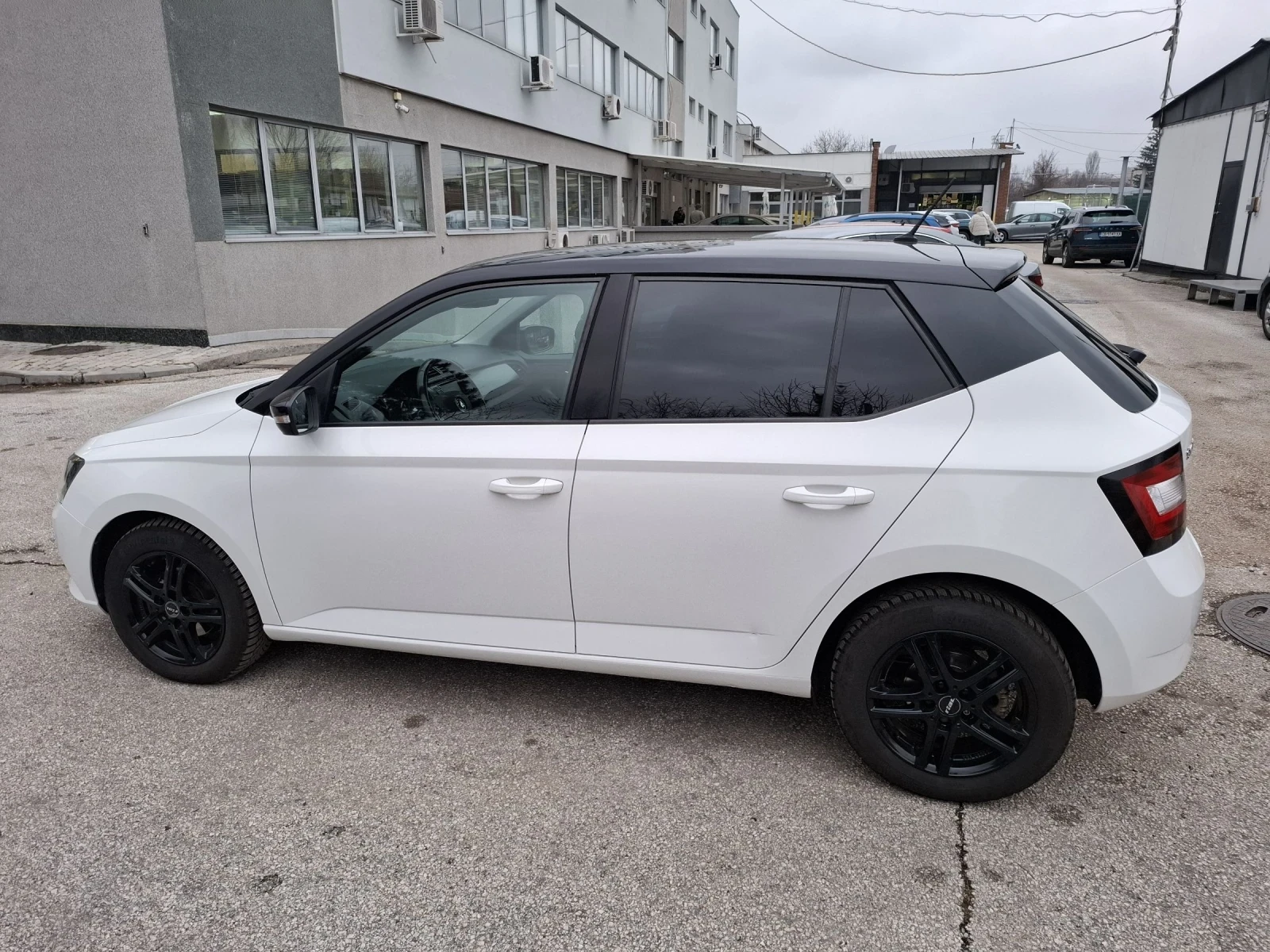 Skoda Fabia 1.4 TDI / 7 DSG - изображение 8