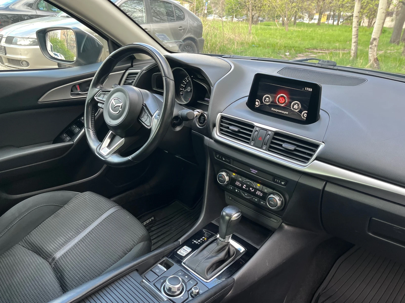 Mazda 3  - изображение 9
