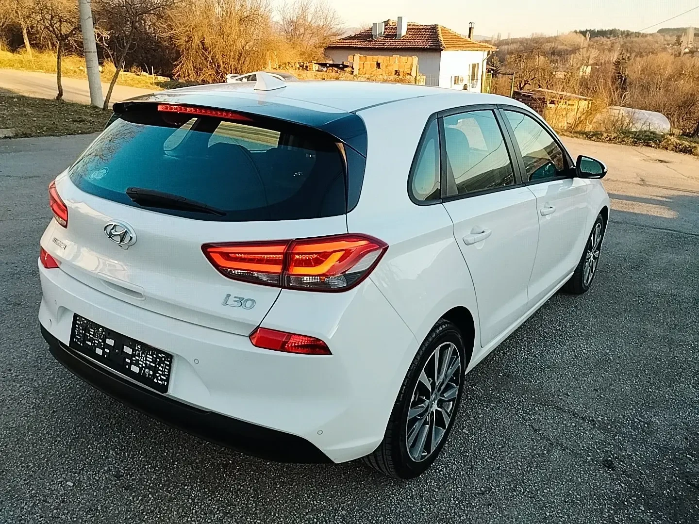 Hyundai I30 1.6crdi - изображение 4