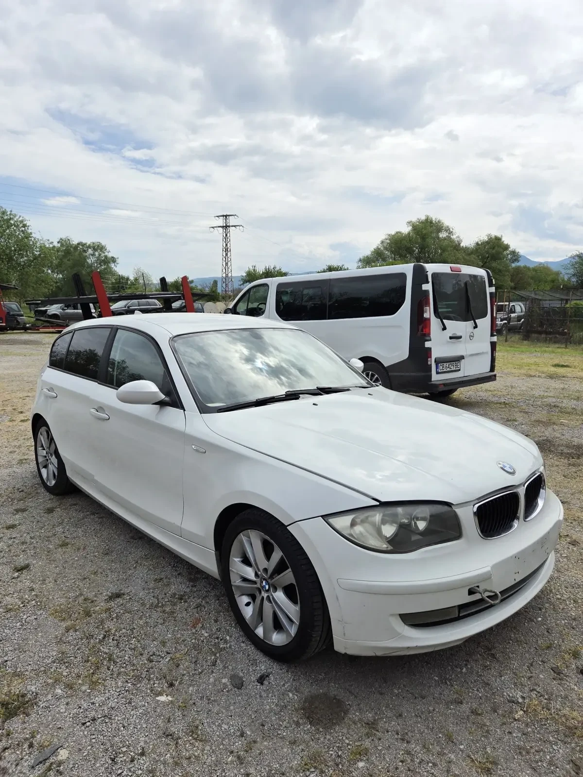 BMW 118 2.0 - изображение 2