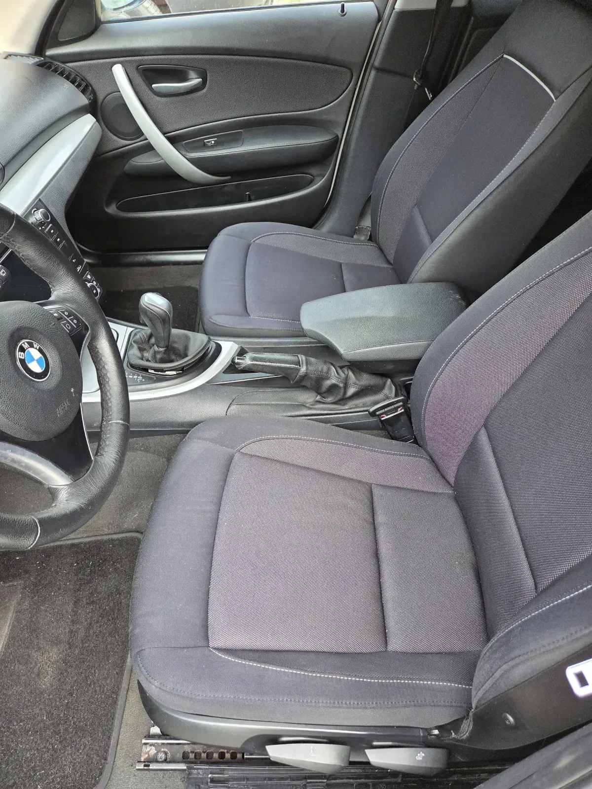 BMW 118 2.0 - изображение 9