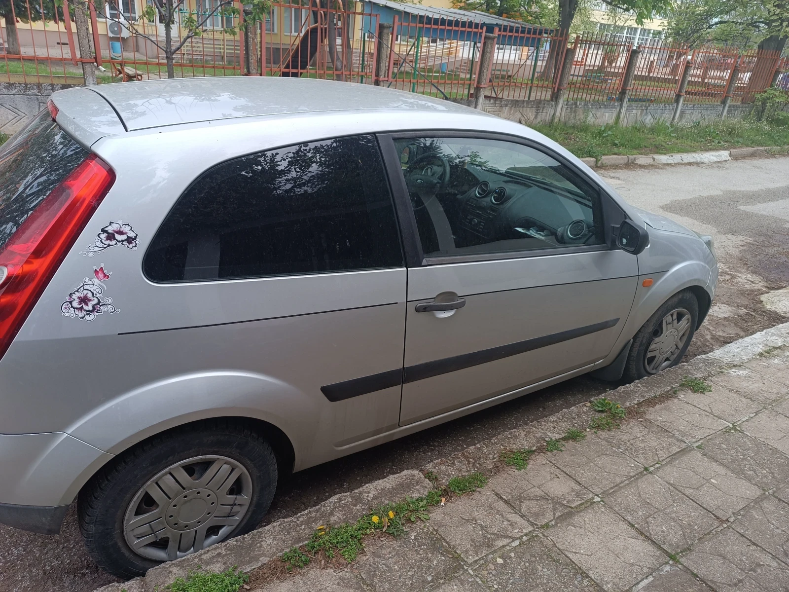 Ford Fiesta  - изображение 4