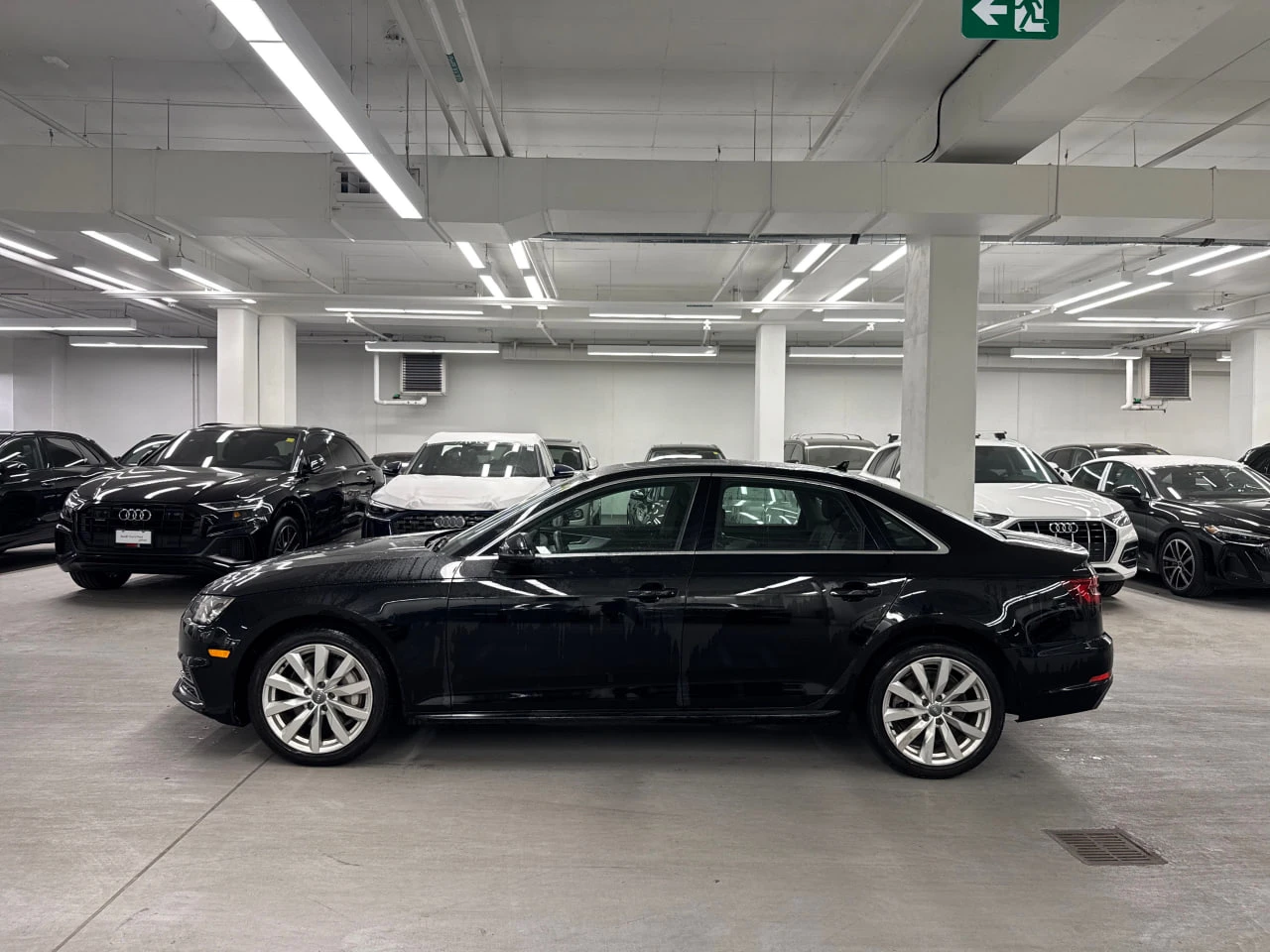 Audi A4 * CARFAX* АВТОФИНАНСИРАНЕ* БЕЗ ПЪРВОНАЧАЛНА ВНОСКА - изображение 4