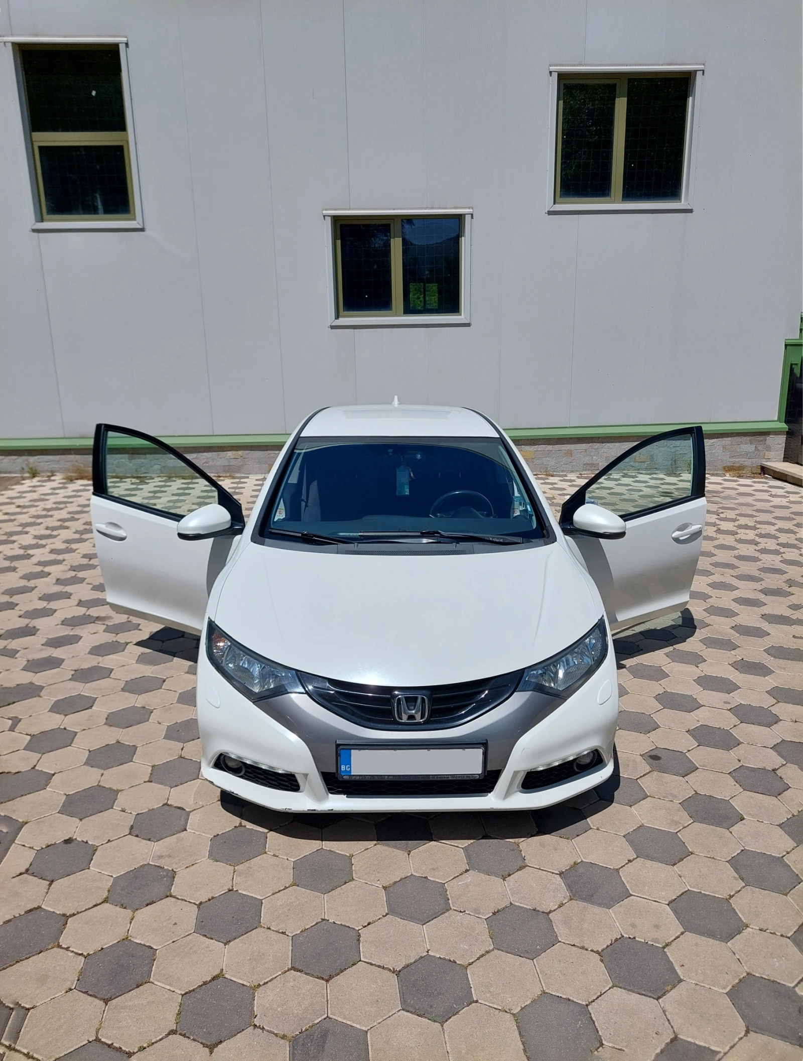 Honda Civic 5DR - изображение 5