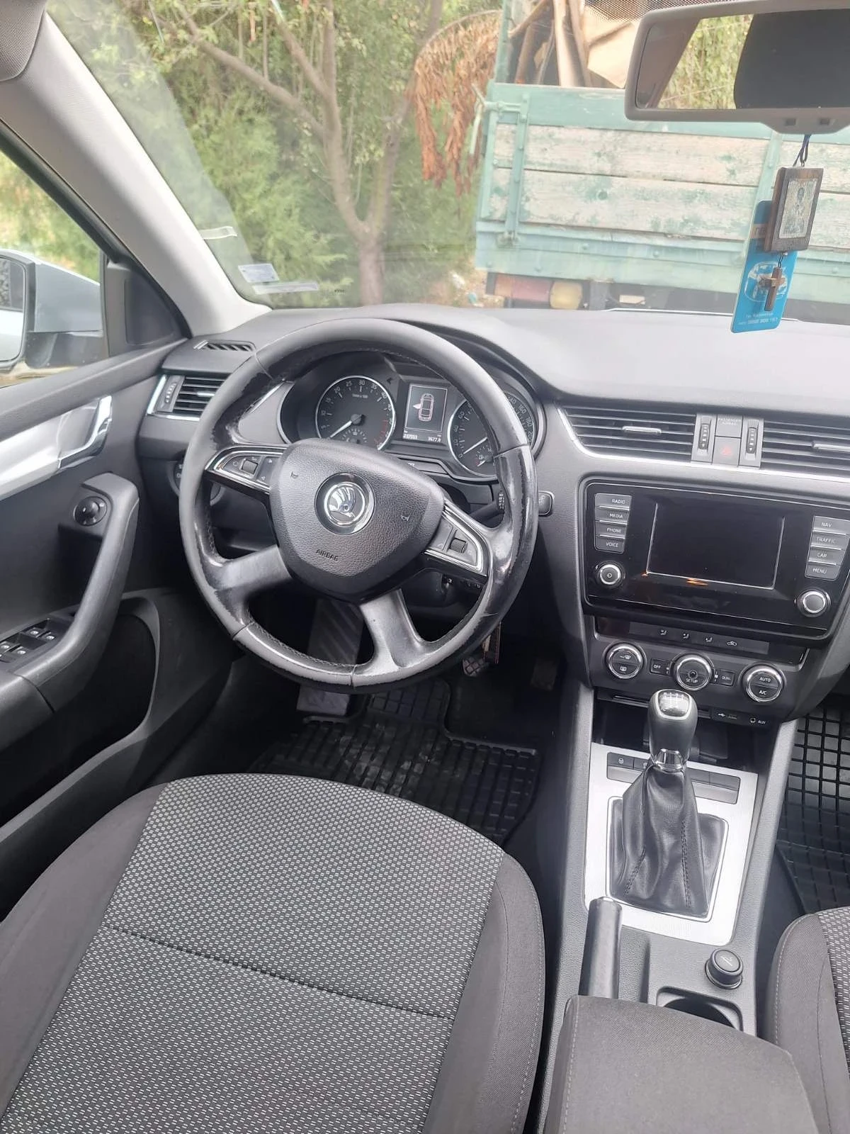 Skoda Octavia  - изображение 8