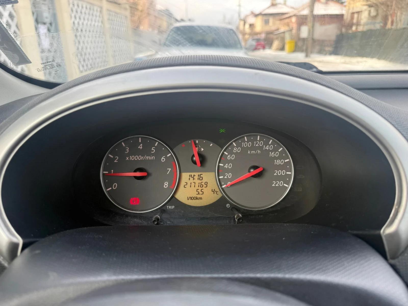 Nissan Micra  - изображение 4