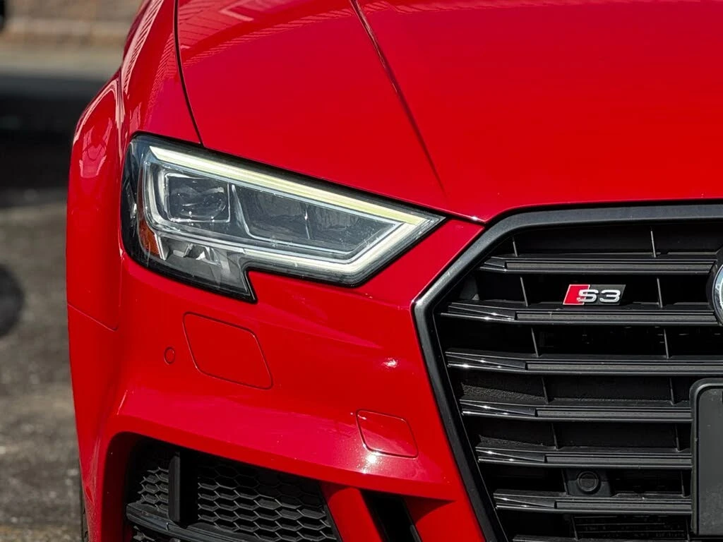 Audi S3 2.0TFSI quattro Technik* АвтоКредит* (Цена до БГ)  - изображение 4