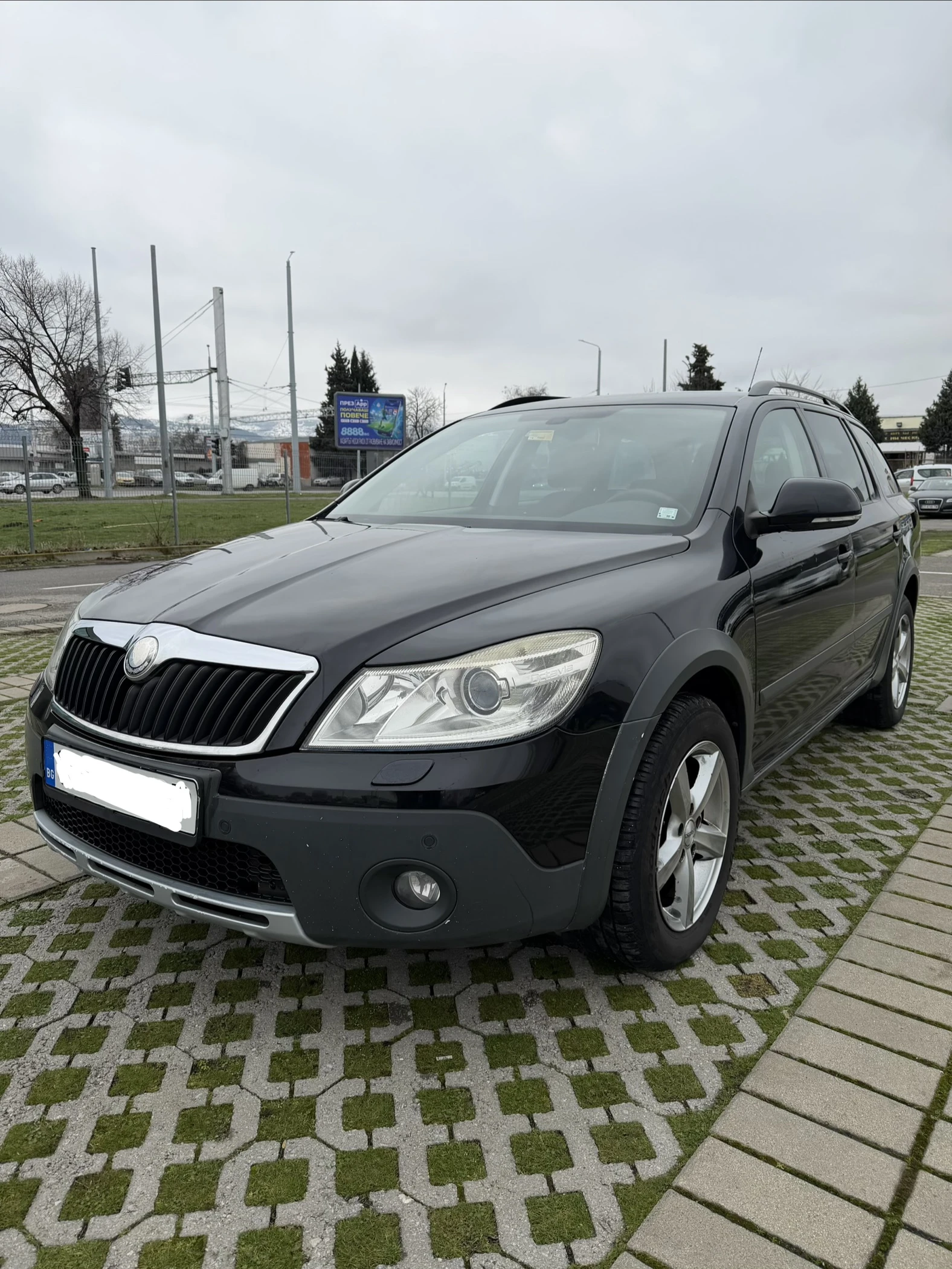 Skoda Octavia SCOUT - изображение 4