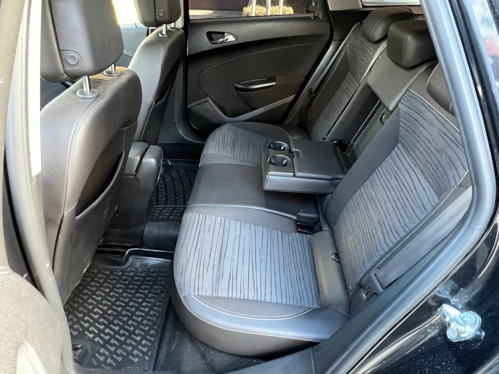 Opel Astra АВТОМАТ, ГАЗ, София, снимка 13 - Автомобили и джипове - 53785629