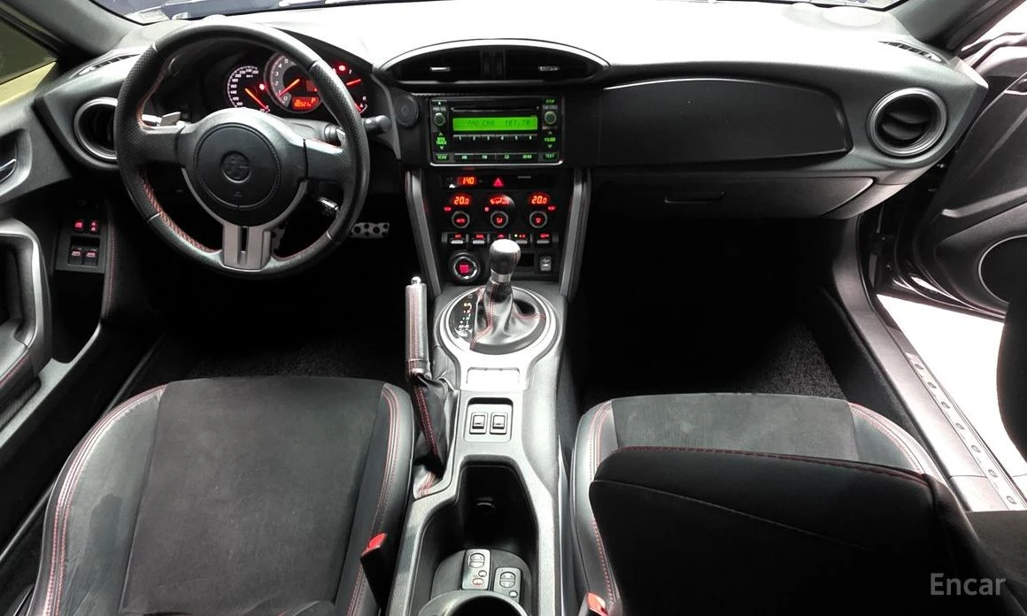 Toyota GT86 * AUTO* КОЖА* АЛКАНТАРА* , снимка 7 - Автомобили и джипове - 54041313