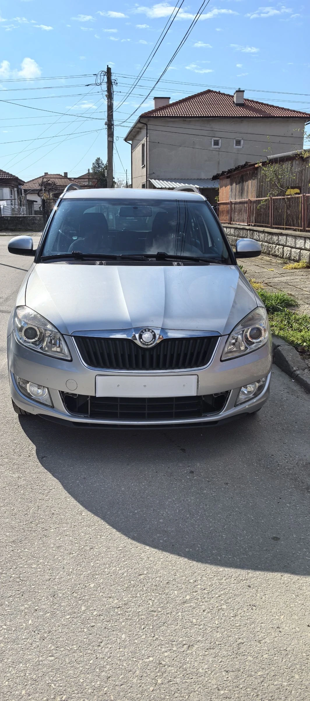 Skoda Fabia 1.2дизел, снимка 3 - Автомобили и джипове - 54235885