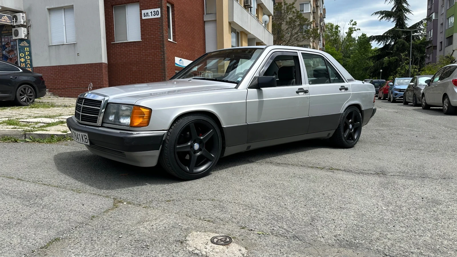 Mercedes-Benz 190