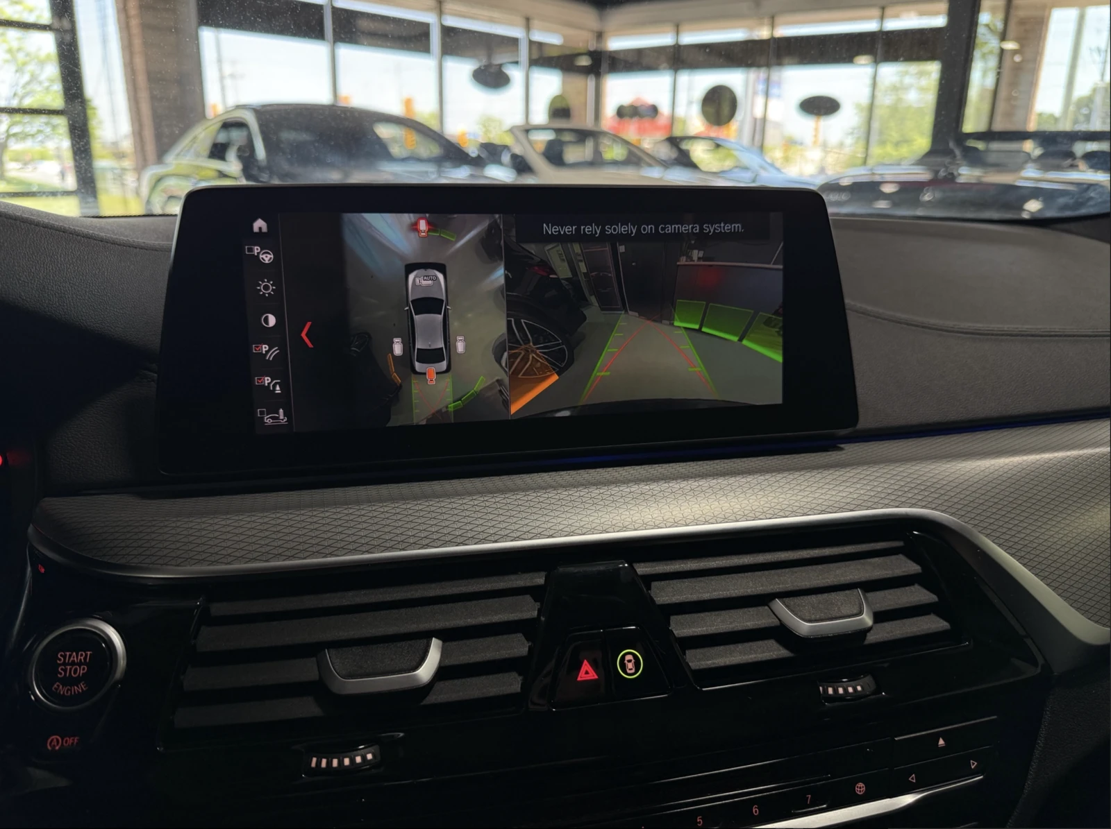 BMW 540 M SPORT INDIVIDUAL / H&K/ ОБДУХ / HEAD UP/ 360 CAM, снимка 10 - Автомобили и джипове - 54881880