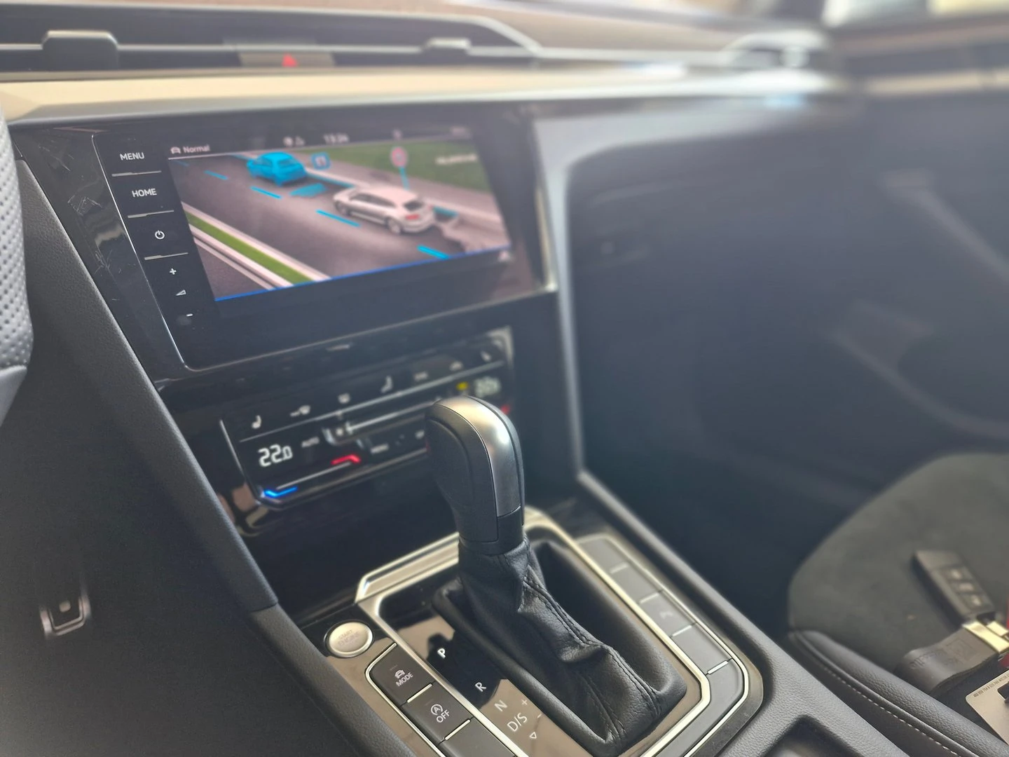 VW Arteon, снимка 4 - Автомобили и джипове - 56422220