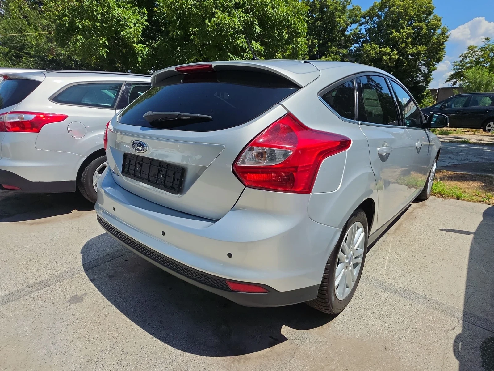 Ford Focus 1.6HDI 115k.c TITANIUM, снимка 5 - Автомобили и джипове - 55161357