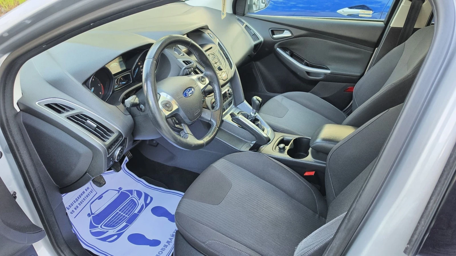 Ford Focus 1.6HDI 115k.c TITANIUM, снимка 7 - Автомобили и джипове - 55161357