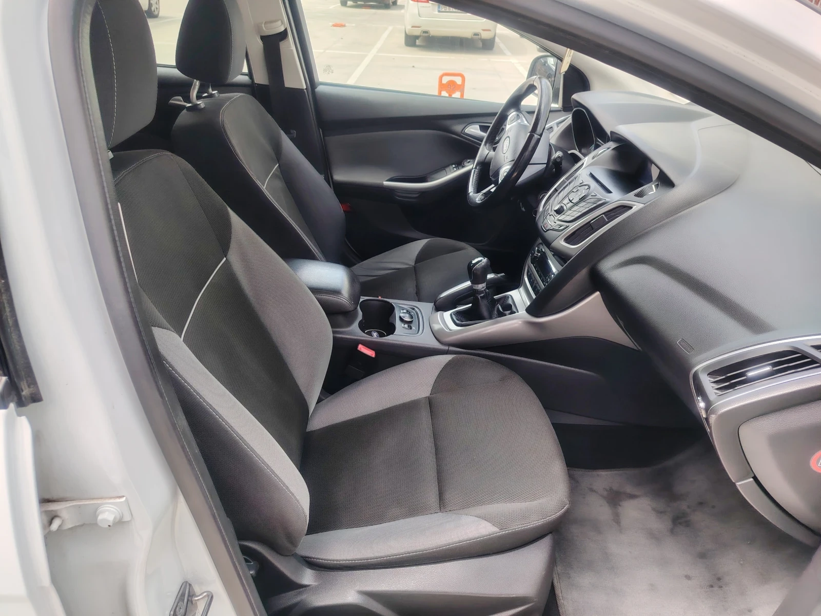 Ford Focus МК3, снимка 17 - Автомобили и джипове - 55276970