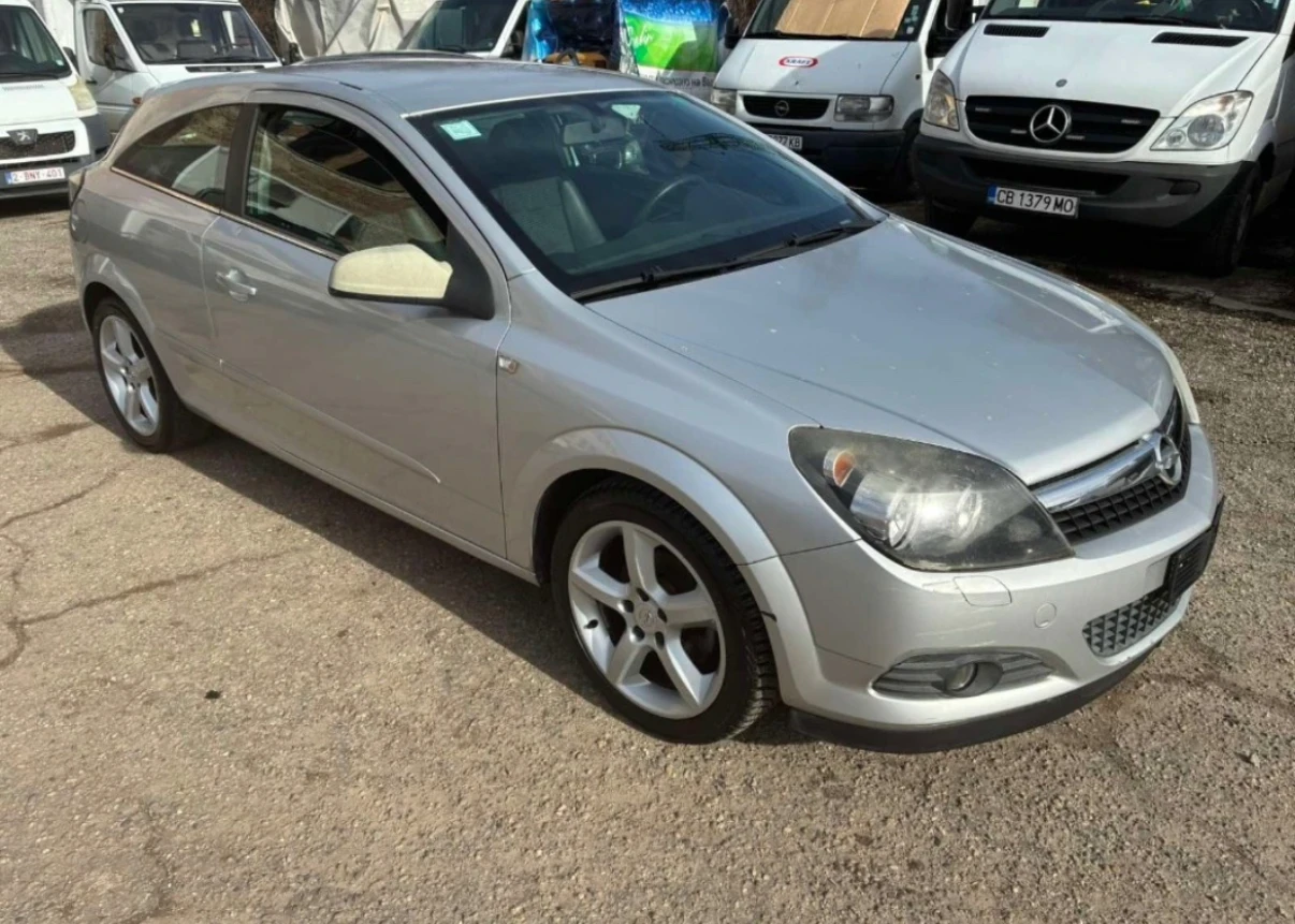 Opel Astra 1.7 cdti , снимка 2 - Автомобили и джипове - 55649565