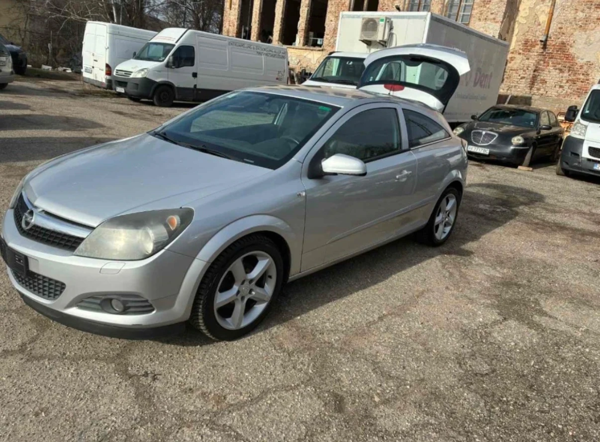 Opel Astra 1.7 cdti , снимка 7 - Автомобили и джипове - 55649565