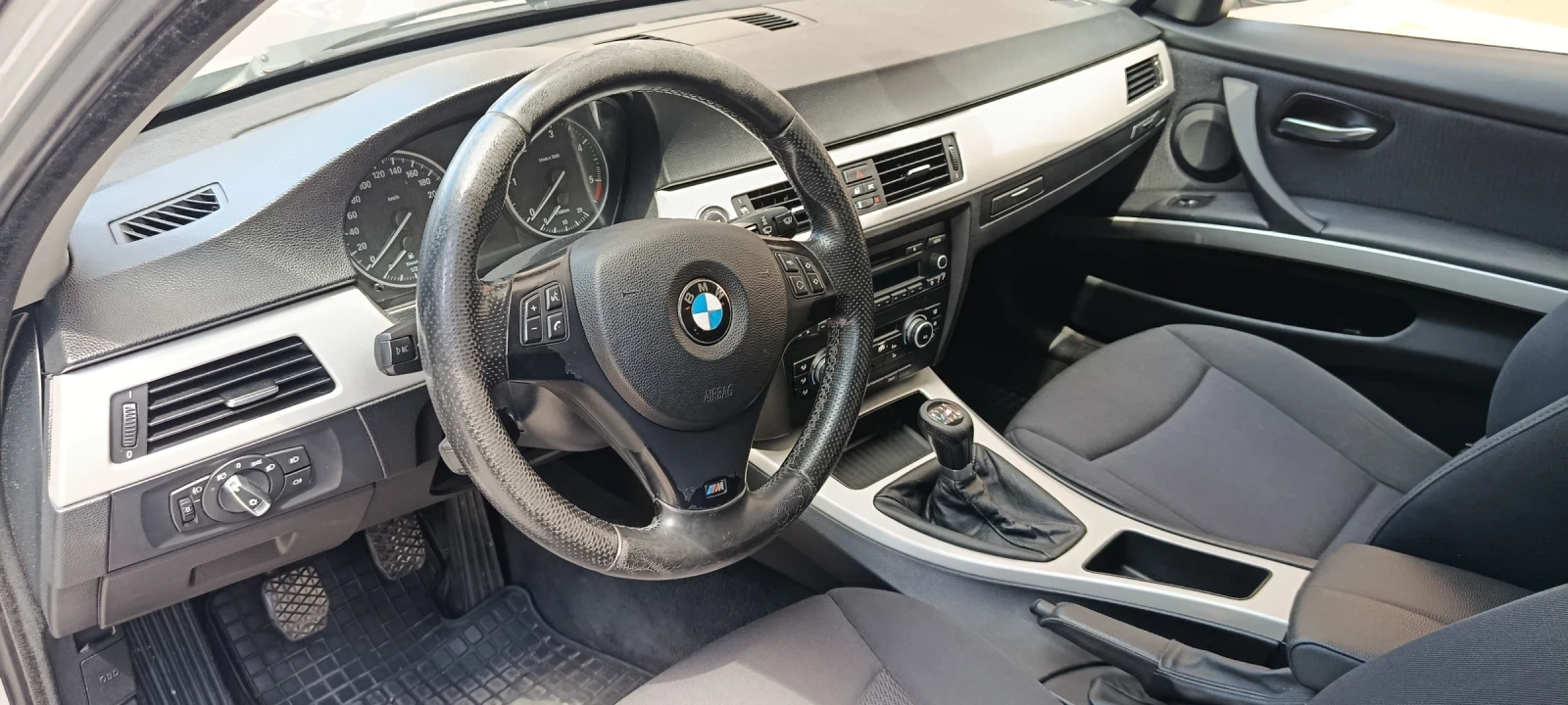 BMW 318, снимка 4 - Автомобили и джипове - 55666544