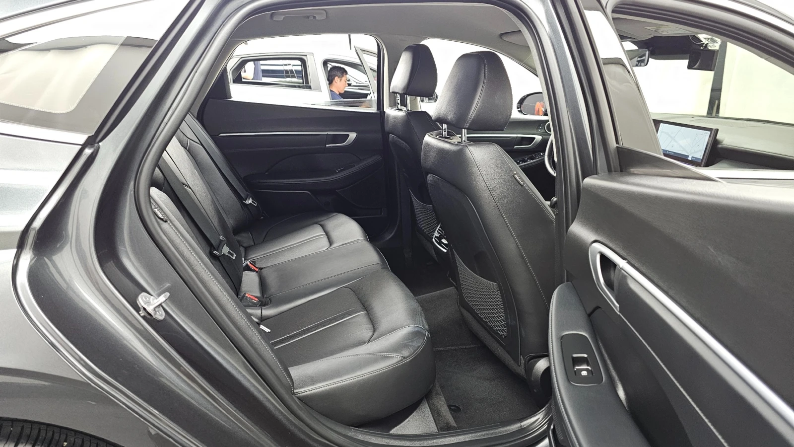 Hyundai Sonata Exclusive | Adaptive Cruise | Ventilated Seats | M, снимка 9 - Автомобили и джипове - 55827061