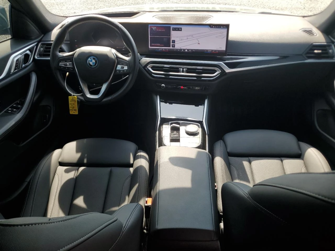 BMW i4 EDRIVE35 | ACC | 360 CAMS, снимка 8 - Автомобили и джипове - 55832018